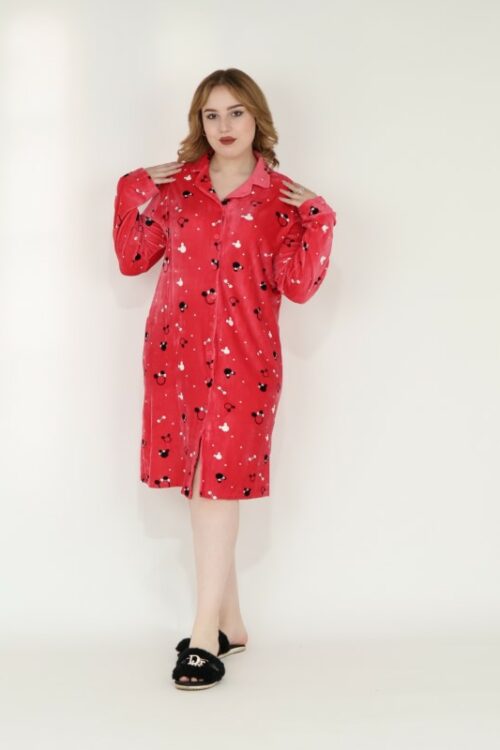 Robe de nuit rose -V-